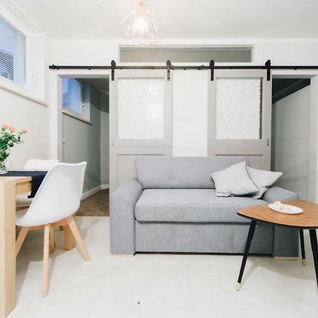 M6 Main Square Stylish One Bedroom Cracóvia Exterior foto